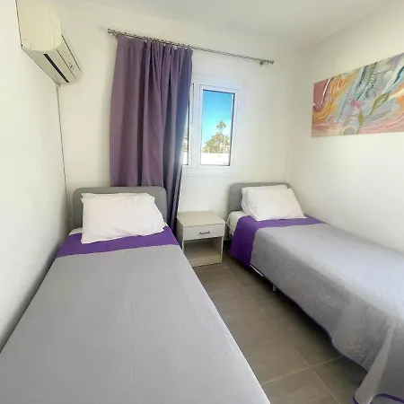 Christina * Protaras