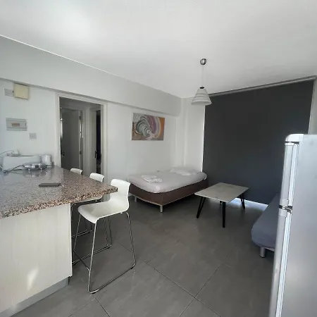 Christina Appartement *